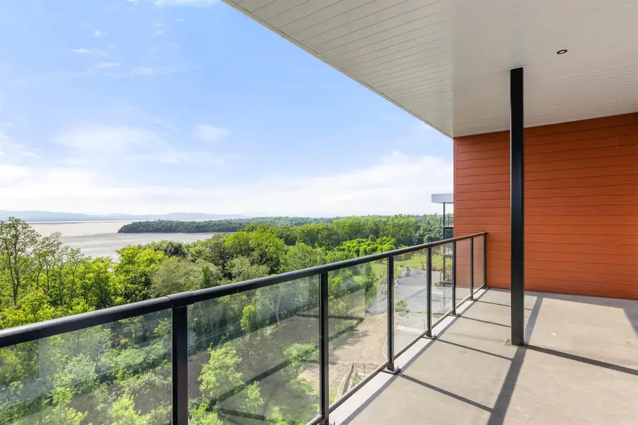 125 Cambrian Way #607, Burlington, VT 05401 - Image #2