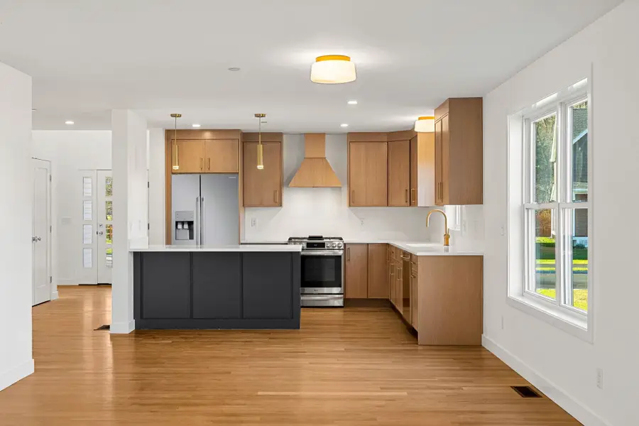 17 Lily Lane, Londonderry, NH 03053 - Image #2