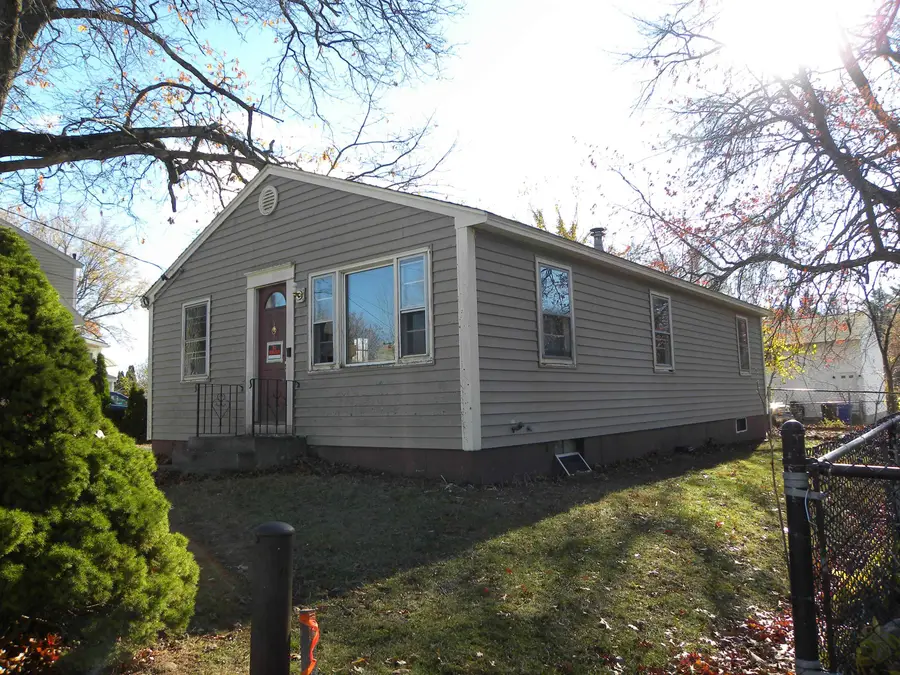 60 W Elmwood Avenue, Manchester, NH 03103 - Image #2