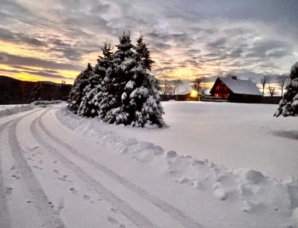 32 King's Highway, Colebrook, NH 03576