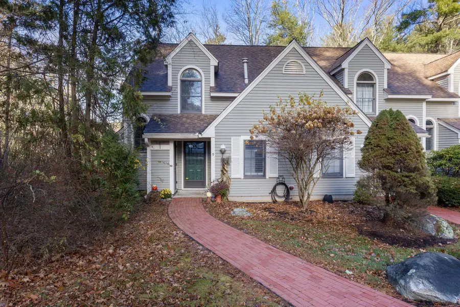 380 Ocean Road #9, Portsmouth, NH 03801 - Image #2