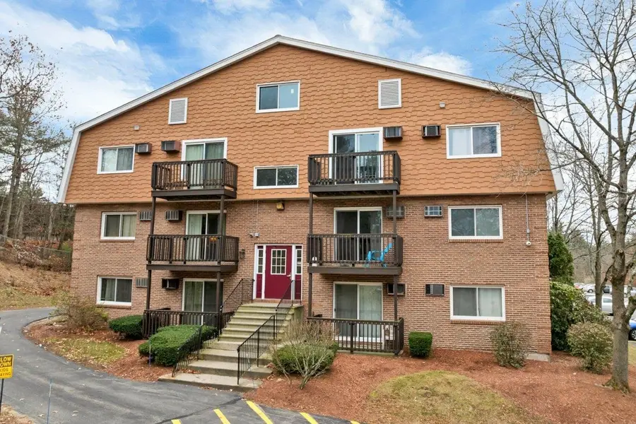 210 Brook Village Road #43, Nashua, NH 03062 - Image #2