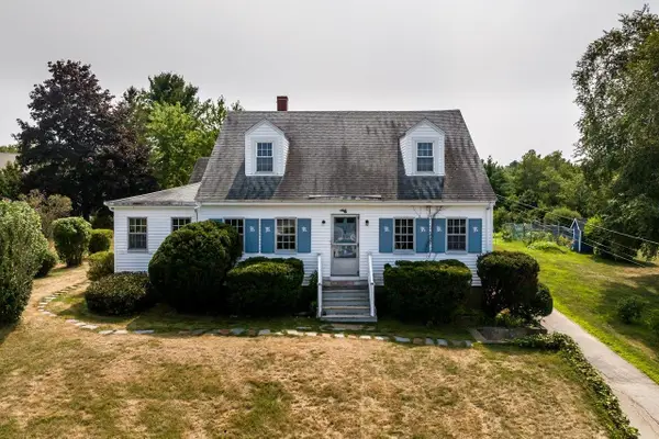 15 Dover Point Road, Dover, NH 03820