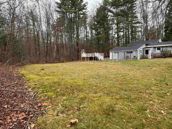 501 E Dunbarton Road, Goffstown, NH 03045