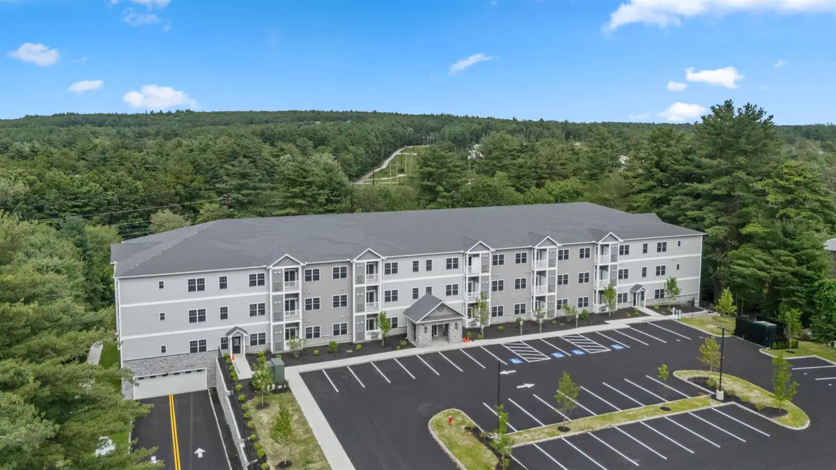 10100 S Willow Street #207, Manchester, NH 03103 - Image #1