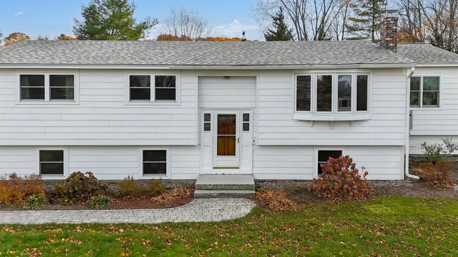 34 Swain Road, Gilford, NH 03249 - Image #2