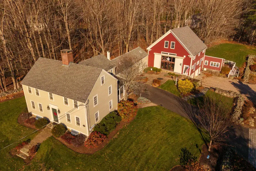 139 Atlantic Avenue, North Hampton, NH 03862 - Image #2