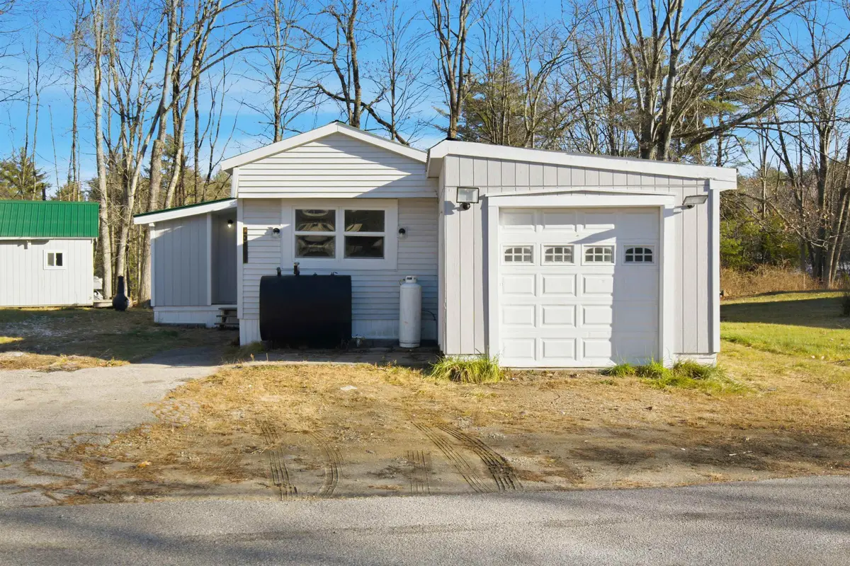 174 South Stark Highway, Weare, NH 03281 - Image #1