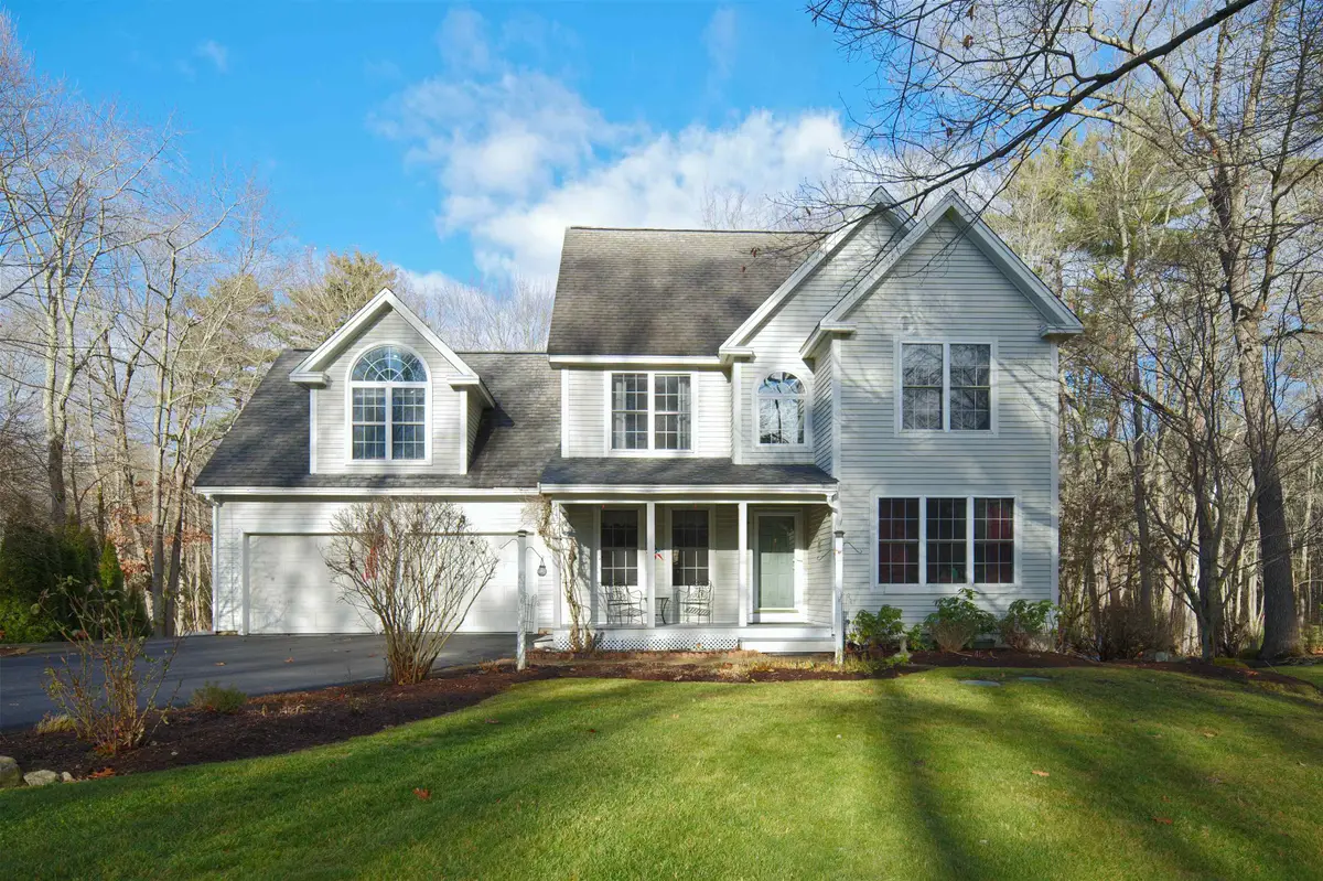 34 Kinloch Drive, Stratham, NH 03885 - Image #1