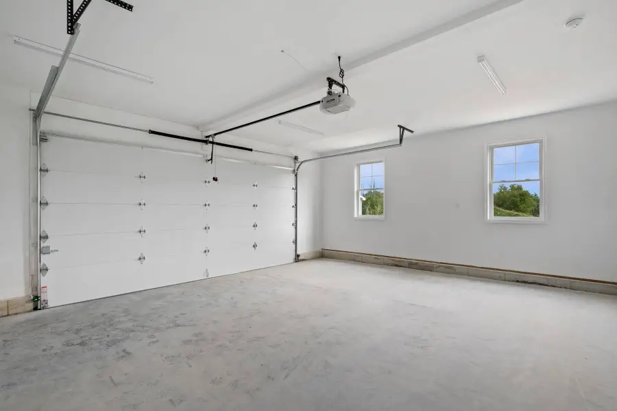 1 Autumn Lane, Raymond, NH 03077 - Image #3