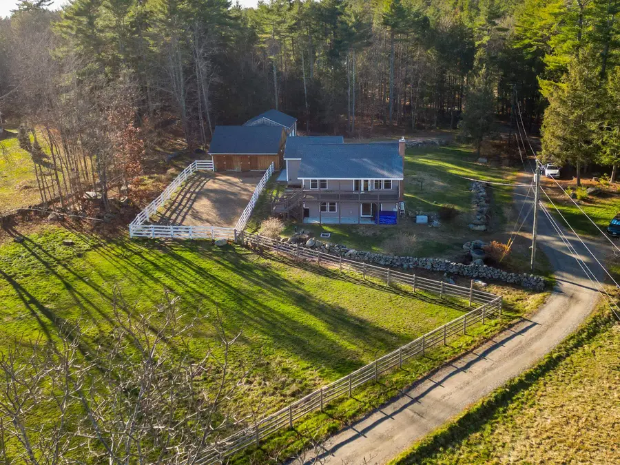 13 Tucker Way, Newmarket, NH 03857 - Image #2