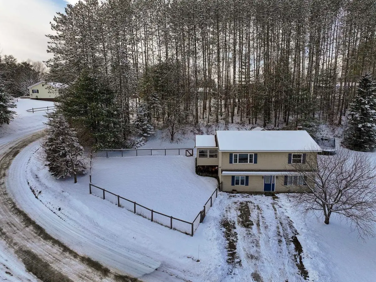 138 Pine Ridge Circle, Lyndon Town, VT 05851 - Image #1