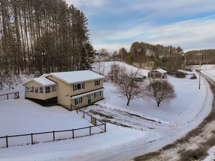 138 Pine Ridge Circle, Lyndon Town, VT 05851 - Image #2