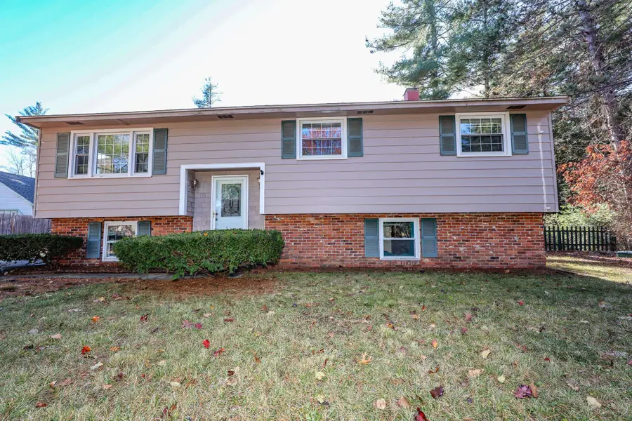 14 Mayflower Drive, Merrimack, NH 03054 - Image #3