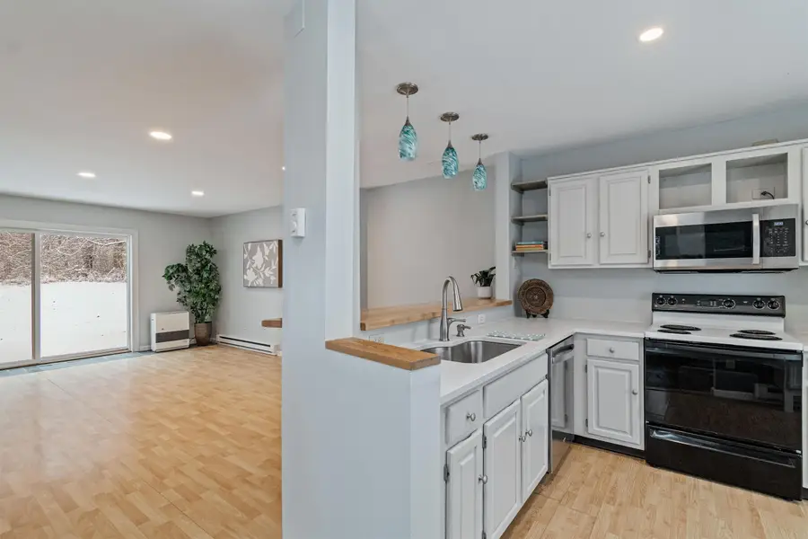 71 Ti Lane, Shelburne, VT 05482 - Image #3