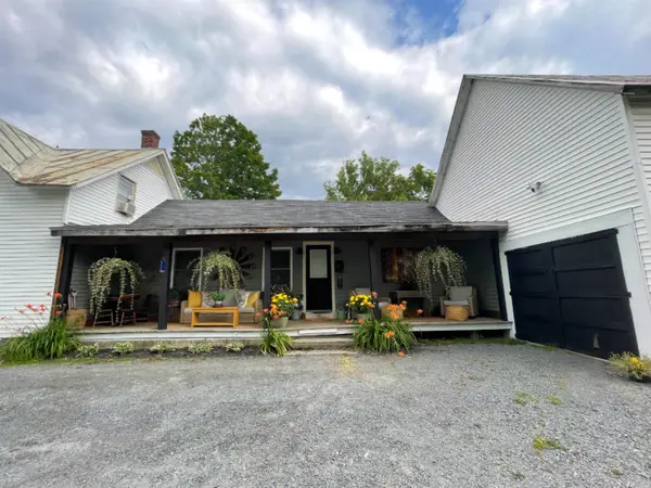 37 Maple Street, Bradford, VT 05033