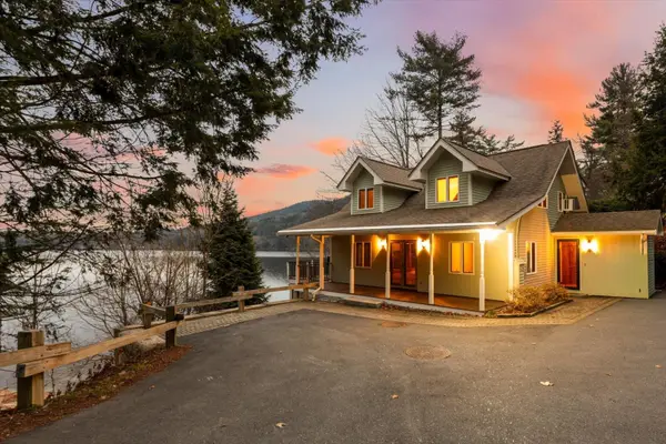 6 McColley Road, Hillsborough, NH 03244