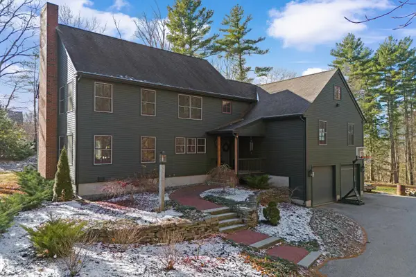 464 Irish Hill Road, Hopkinton, NH 03229