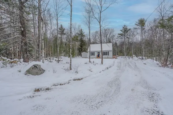 117 Beaver Pond Drive, Barnstead, NH 03225