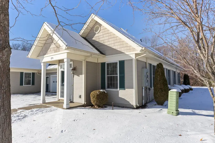 171 Garden Circle #108, Saint Albans Town, VT 05478 - Image #3