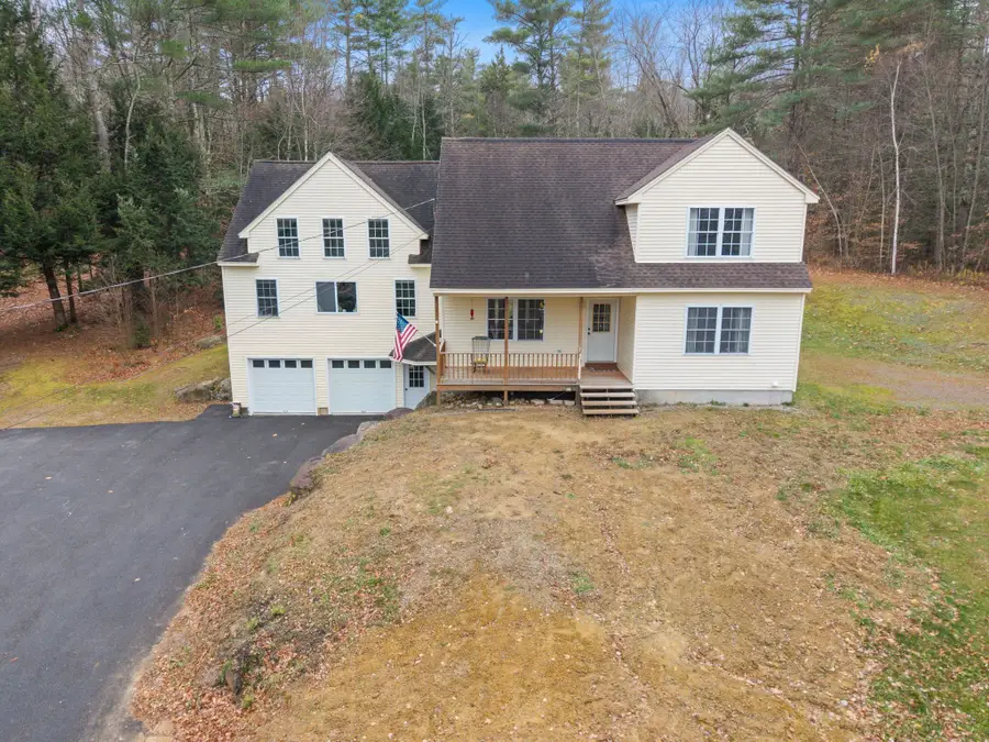 19 Meadow Lark Lane, Epsom, NH 03234 - Image #2