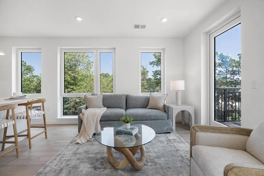 80 Constitution Avenue #327, Portsmouth, NH 03801 - Image #3