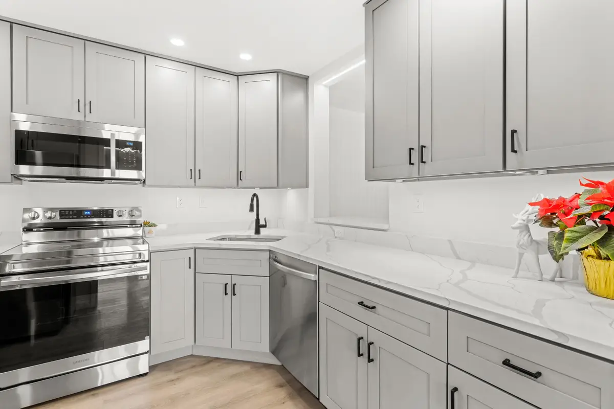 2 Scituate Place #1, Merrimack, NH 03054 - Image #1