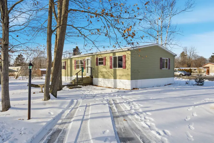 97 Linden Street #4, Exeter, NH 03833 - Image #2