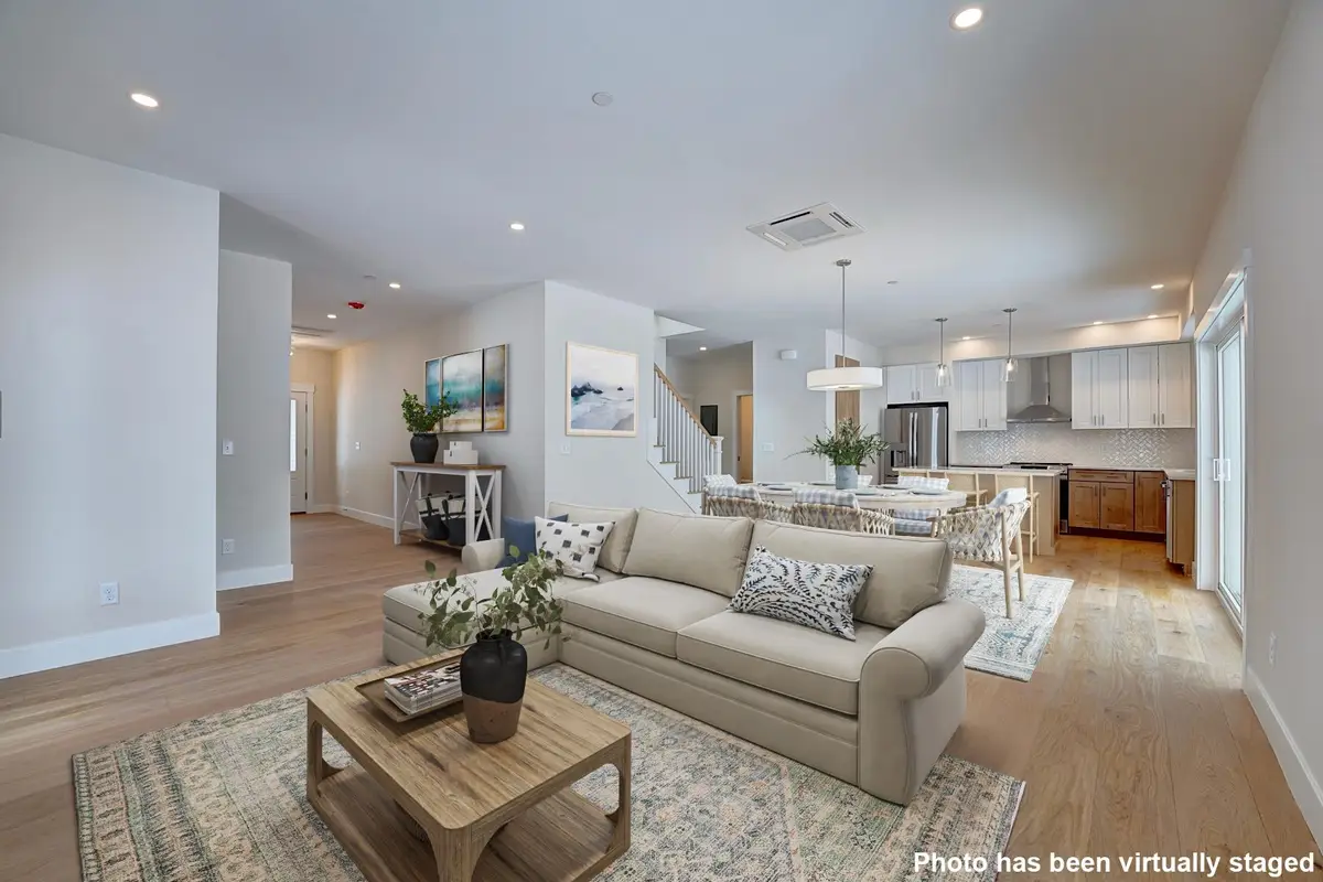 27 Kasnet Drive, Rye, NH 03870 - Image #1