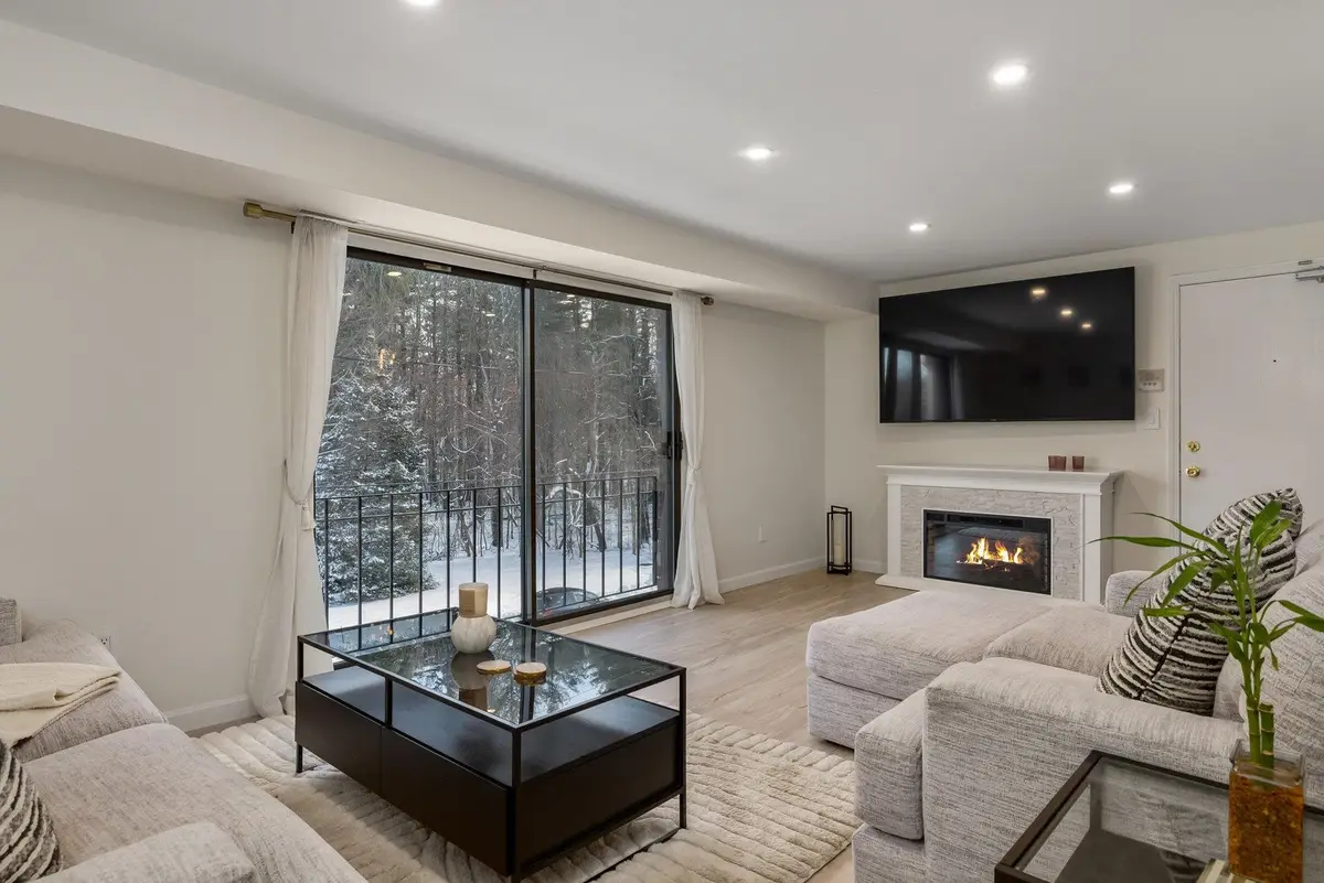 4 Brookside Drive #10, Exeter, NH 03833 - Image #1