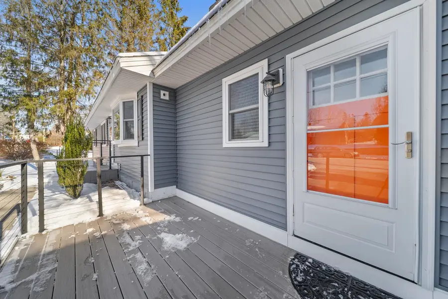 23 Pennsylvania Avenue, Manchester, NH 03104 - Image #2