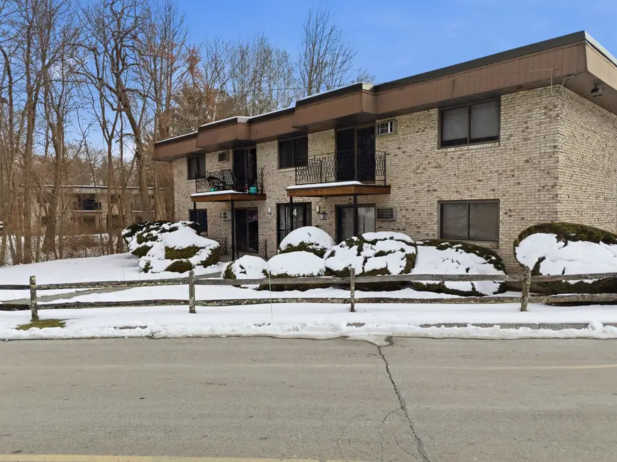 4 Strawberry Bank Road #1, Nashua, NH 03062 - Image #3