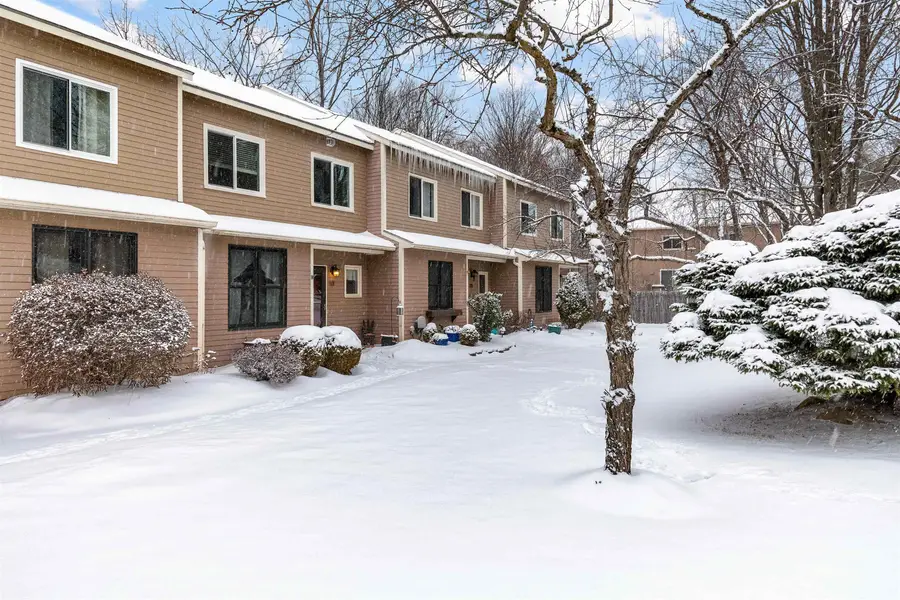 K3 Stonehedge Drive, South Burlington, VT 05403 - Image #3