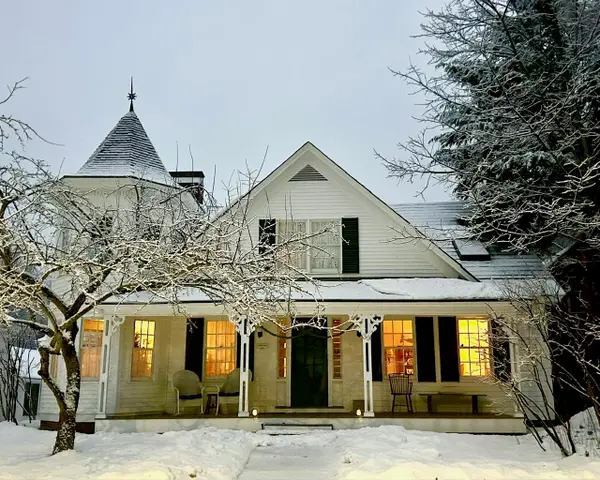 39 West Street, Newfane, VT 05345