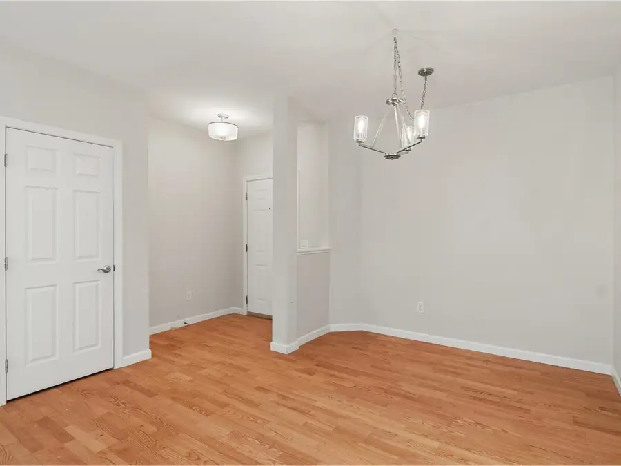 99 Eldredge Street #101, South Burlington, VT 05403 - Image #3