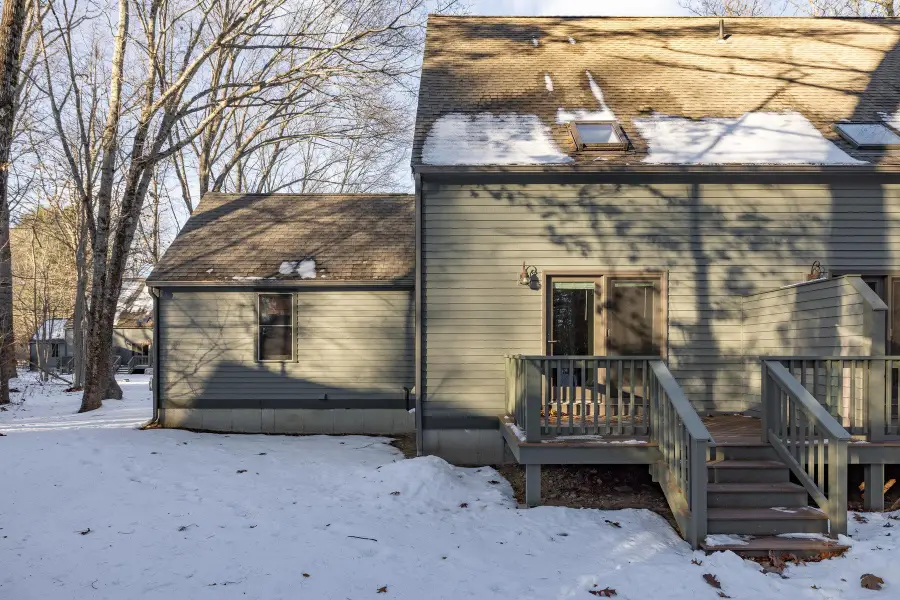 3 Montrose Drive, Stratham, NH 03885 - Image #2
