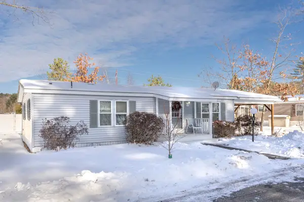 73 River Ledge Drive, Goffstown, NH 03045