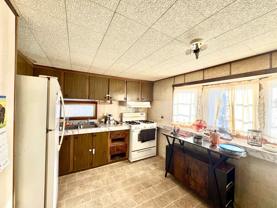 47 Elm Street, Northwood, NH 03261 - Image #2