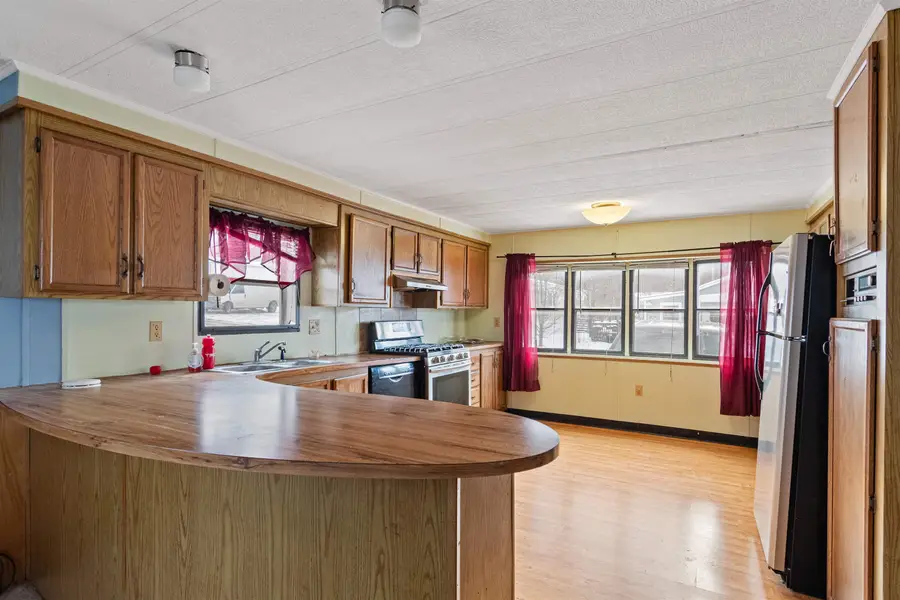 363 Penny Lane, Shelburne, VT 05482 - Image #2