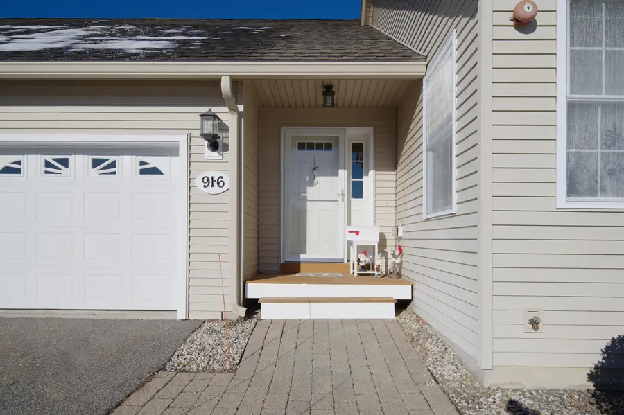 91-6 Hall Road, Fremont, NH 03044 - Image #2