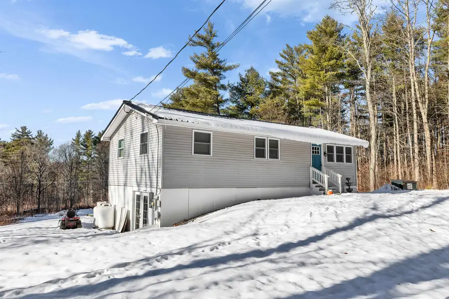 127 Holbrook Avenue, Swanzey, NH 03446 - Image #2