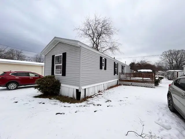 4 Poplar Street, Exeter, NH 03833 - Image #2