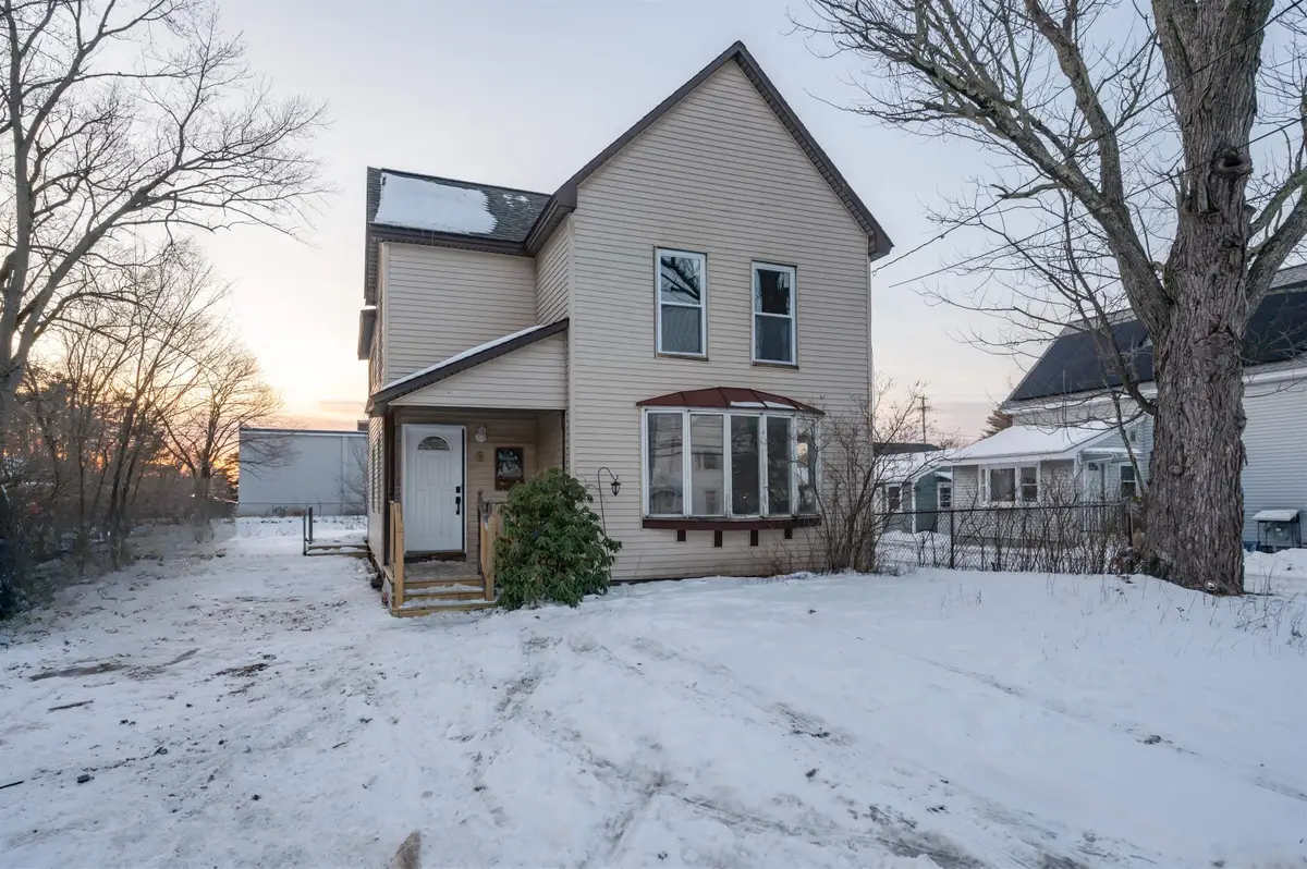 6 Grover Street, Concord, NH 03301 - Image #1