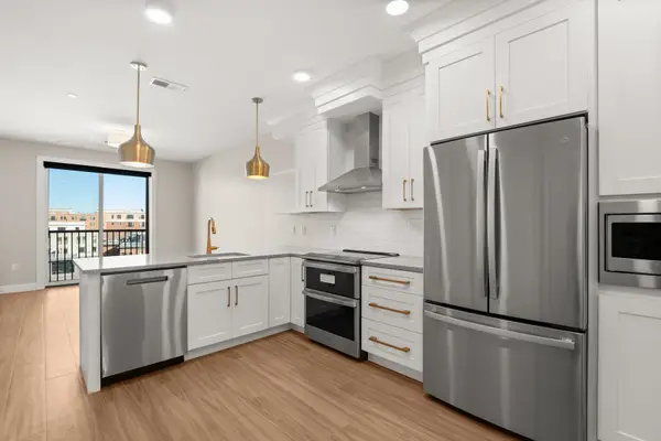 99 Foundry Place #412, Portsmouth, NH 03801