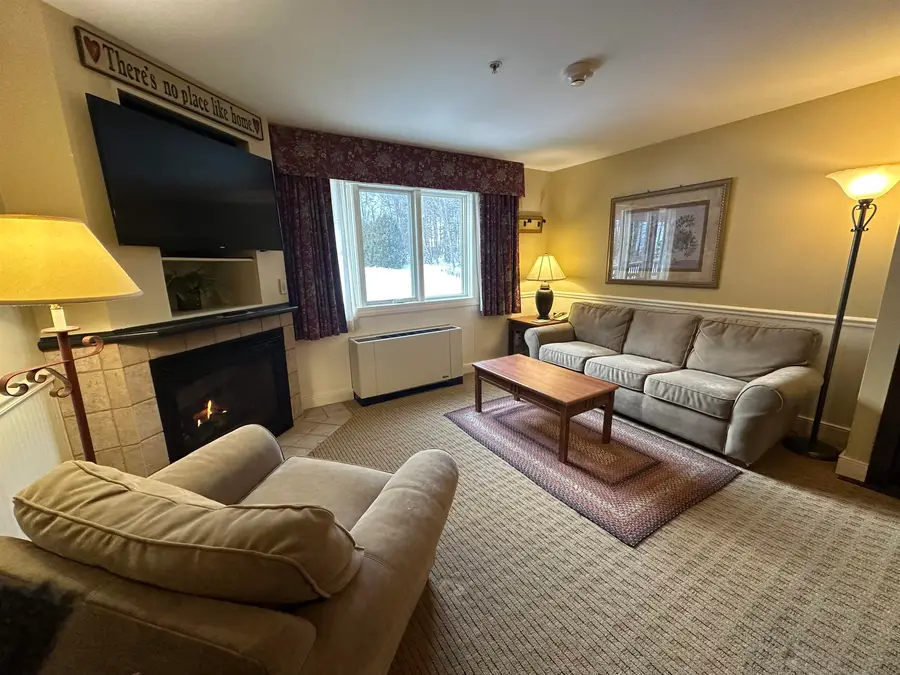 235/237, QTR 1 89 Grand Summit Way, West Dover, VT 05356 - Image #2