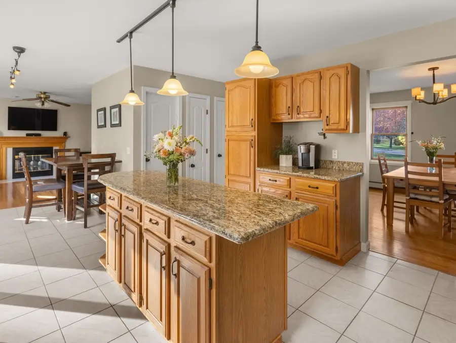 293 Littlefield Drive, Shelburne, VT 05482 - Image #3