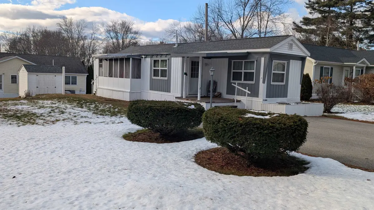 27 pinewood Trail, Concord, NH 03301 - Image #1