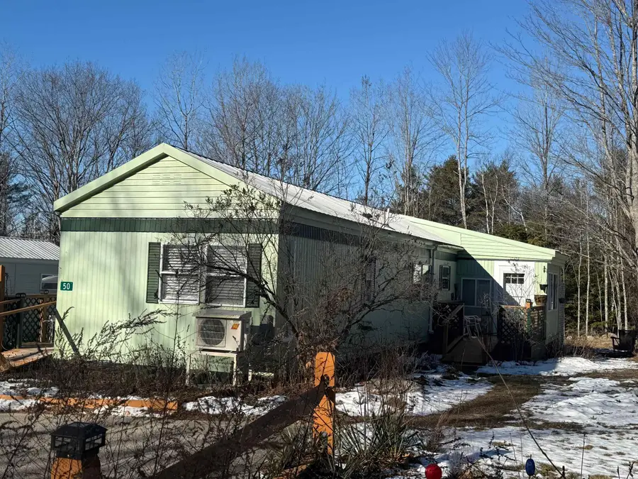 50 Willow Avenue, Tuftonboro, NH 03816 - Image #3