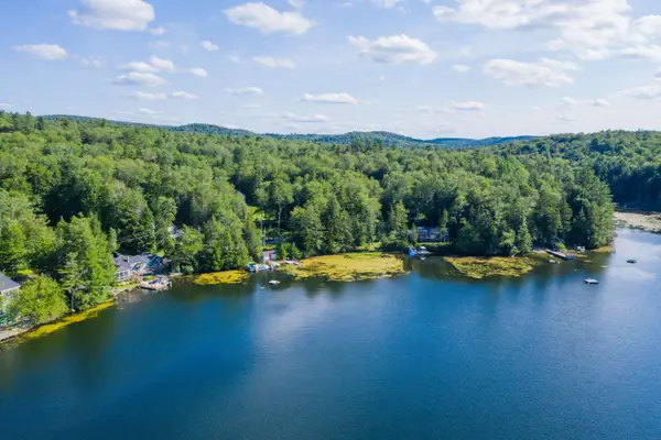 197 Lake Raponda Road, Wilmington, VT 05363
