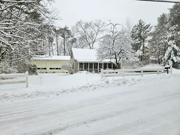 30 Old Stage Road, Dover, NH 03820